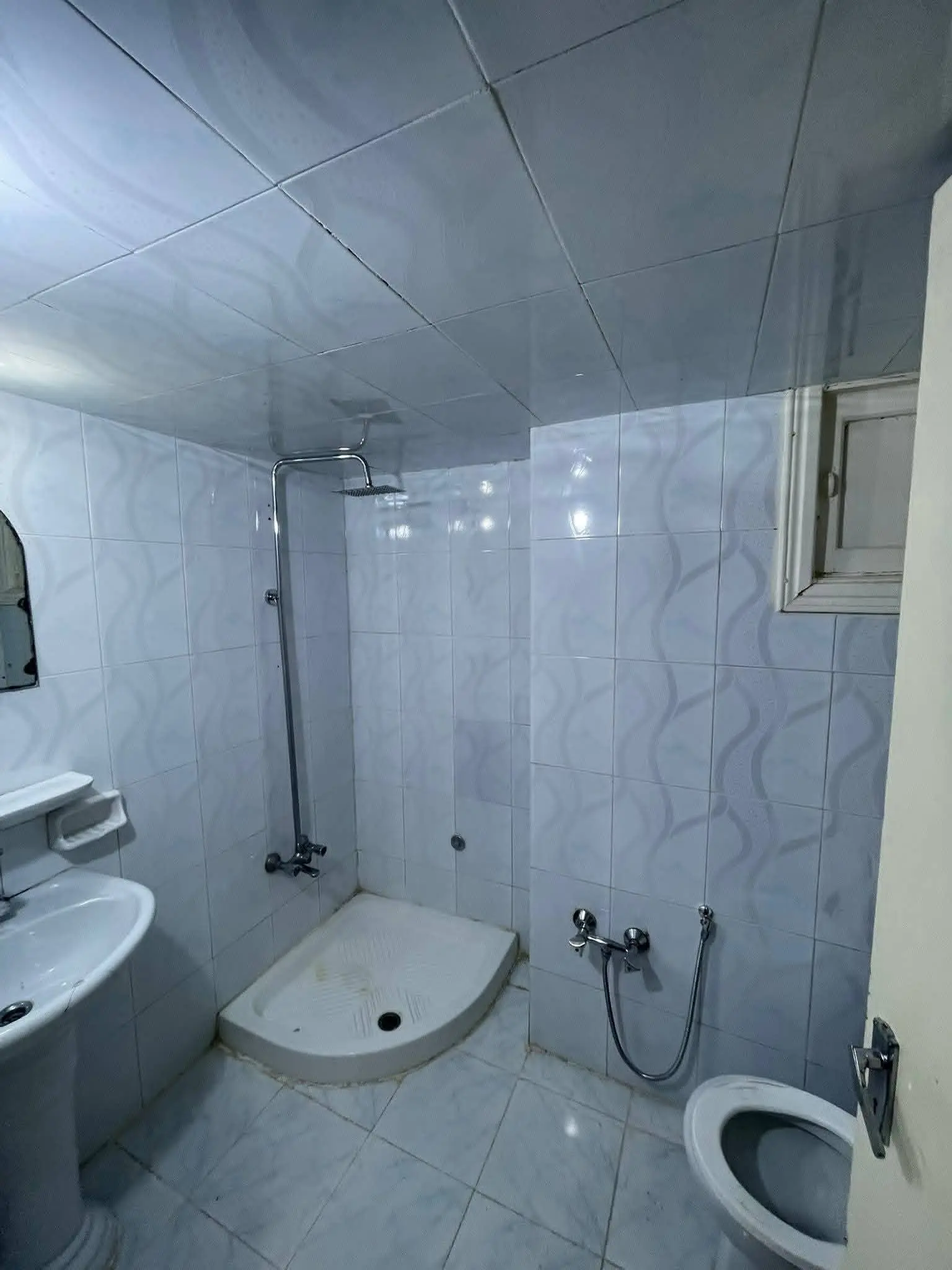 syria house property rent needs renovation aleppo va image