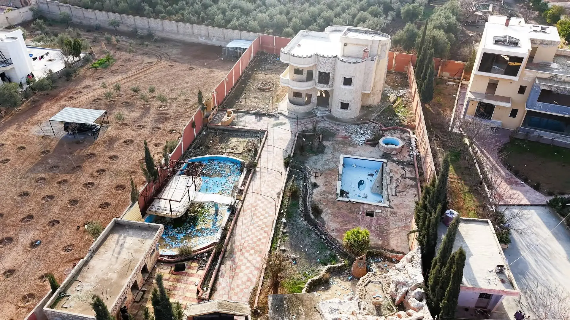 syria house property sale needs renovation rif dimashq bq image