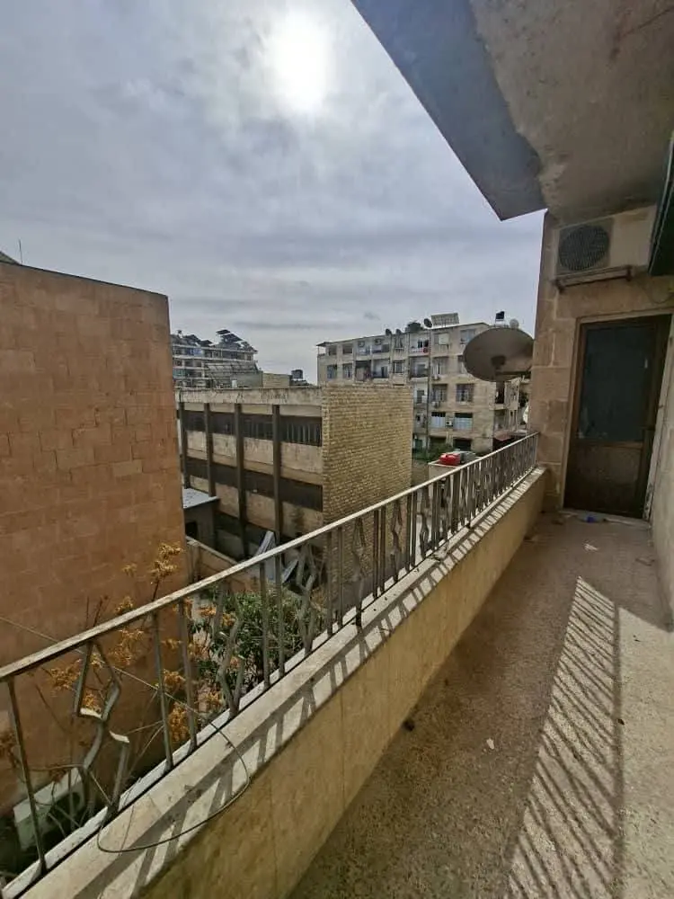 syria house property rent old building aleppo ic image