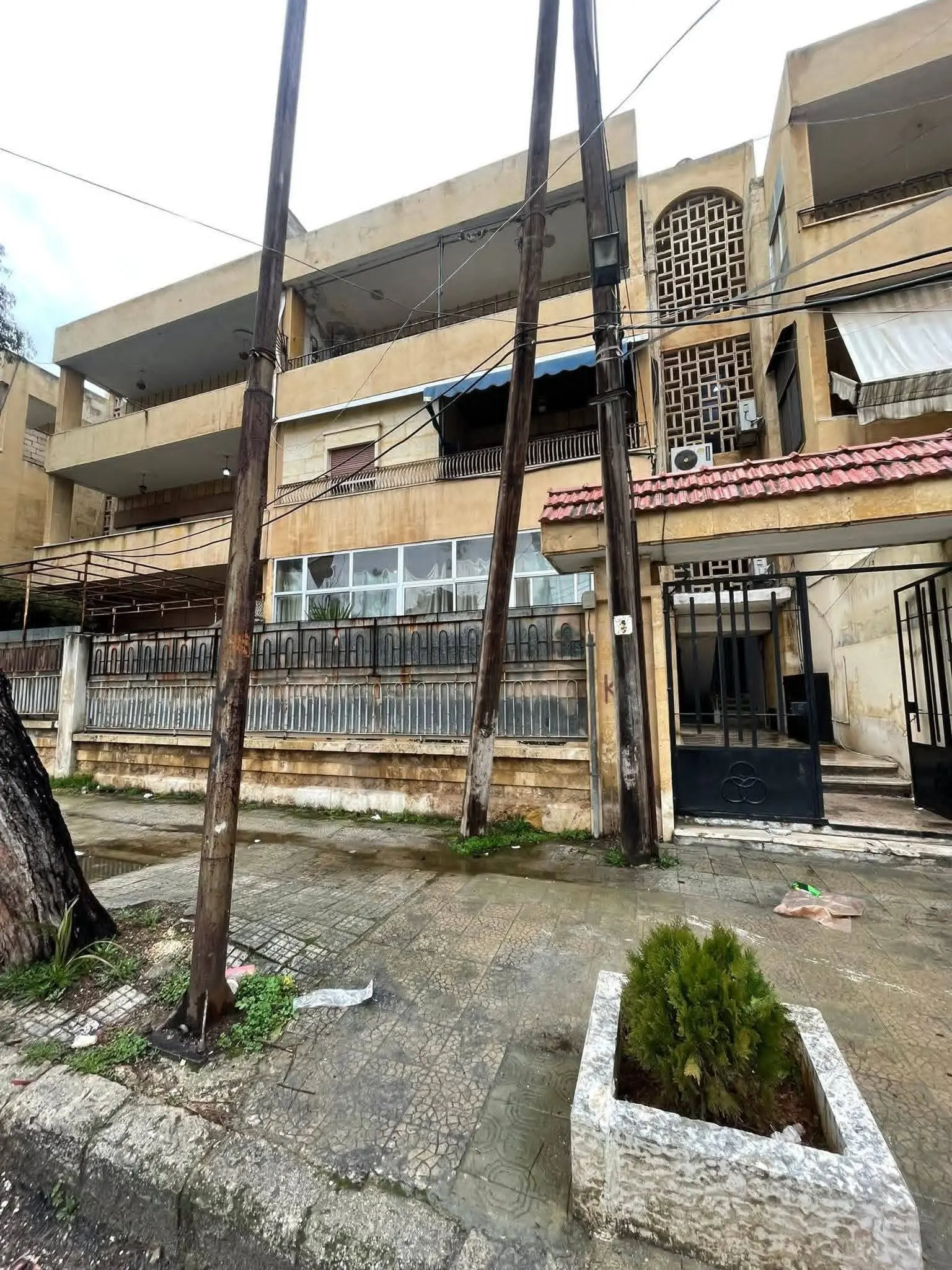 syria house property rent needs renovation aleppo va image